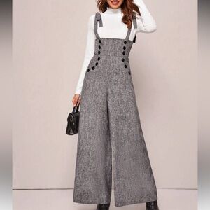 SHEIN Grey Wide-Leg Suspender Jumpsuit with Button Accents